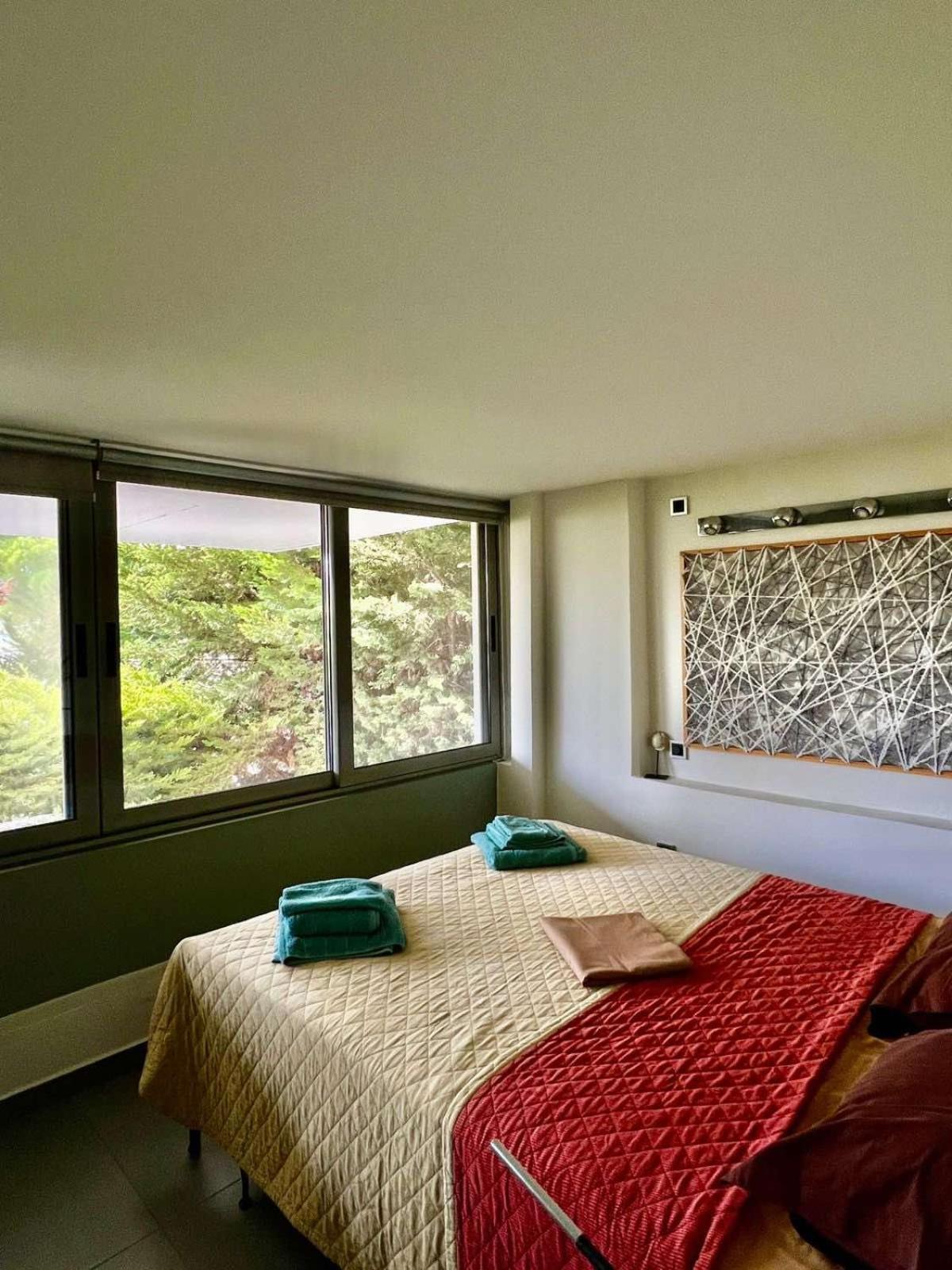 Glyfada's Luxury Apartment