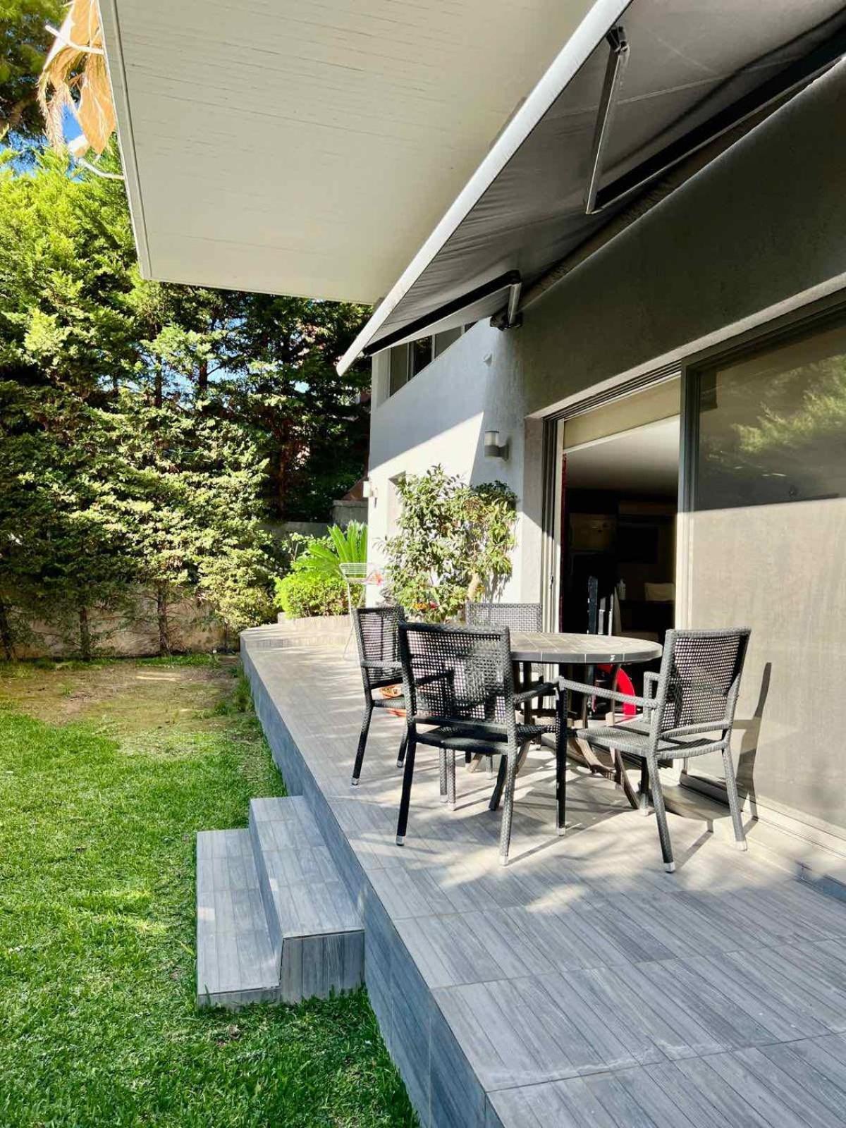 Glyfada's Luxury Apartment *